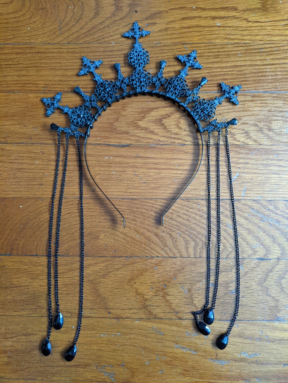 Dolls Kill headband.
